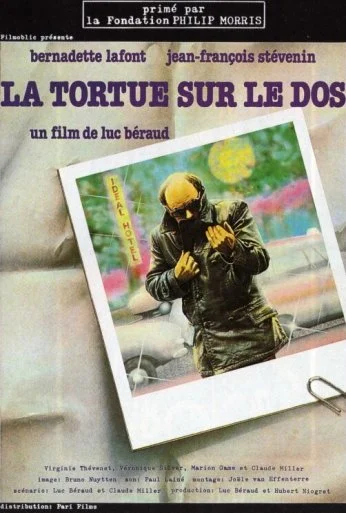 Черепаха на спине (1978) онлайн бесплатно